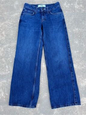 Hollister Low-Rise Baggy Jeans Size 0/25
